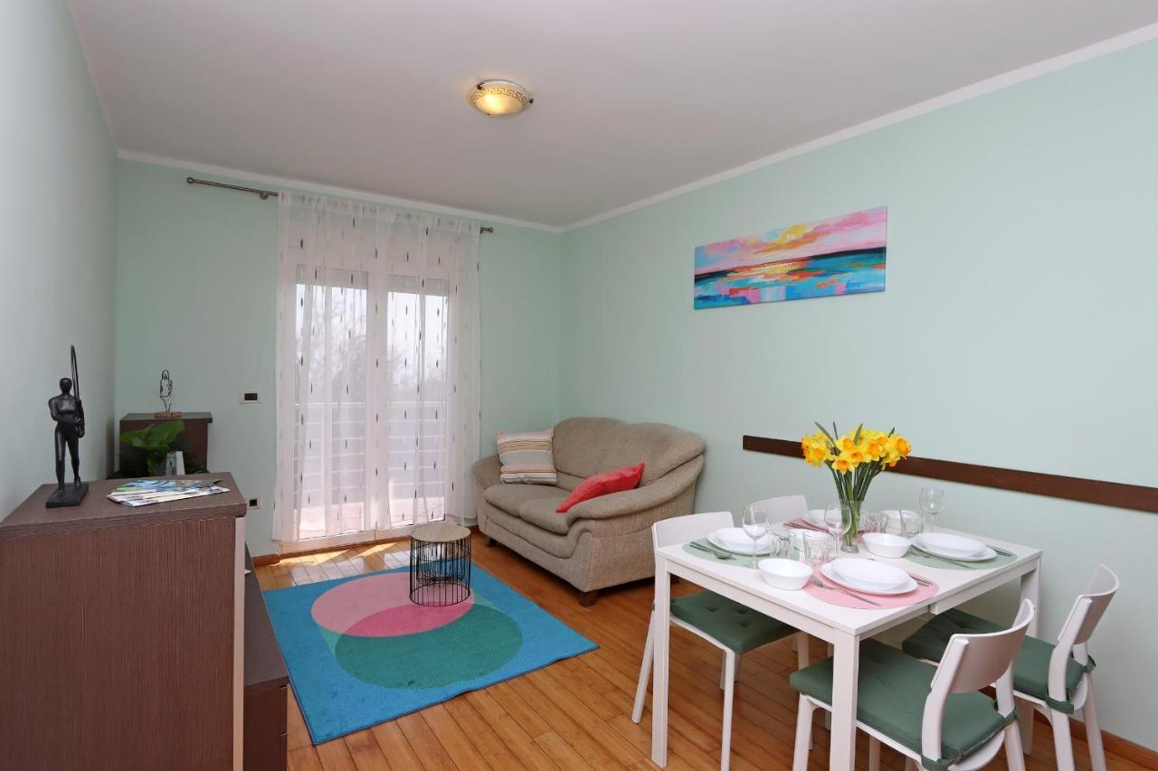 Starry Night - Smart Tv, Extra Big Bed, Big Bathtub, Private Parking, Sea View, Wifi, 2Bedrooms Volosko Extérieur photo