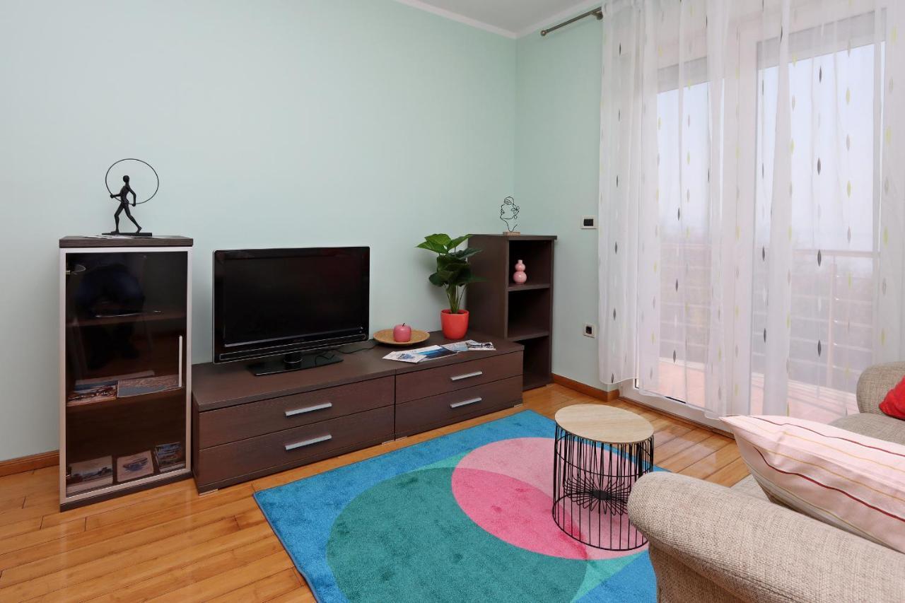 Starry Night - Smart Tv, Extra Big Bed, Big Bathtub, Private Parking, Sea View, Wifi, 2Bedrooms Volosko Extérieur photo