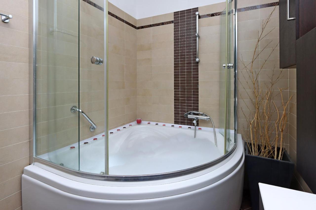 Starry Night - Smart Tv, Extra Big Bed, Big Bathtub, Private Parking, Sea View, Wifi, 2Bedrooms Volosko Extérieur photo