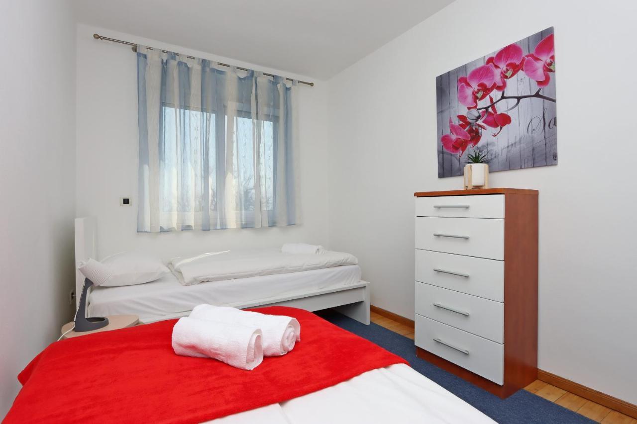 Starry Night - Smart Tv, Extra Big Bed, Big Bathtub, Private Parking, Sea View, Wifi, 2Bedrooms Volosko Extérieur photo