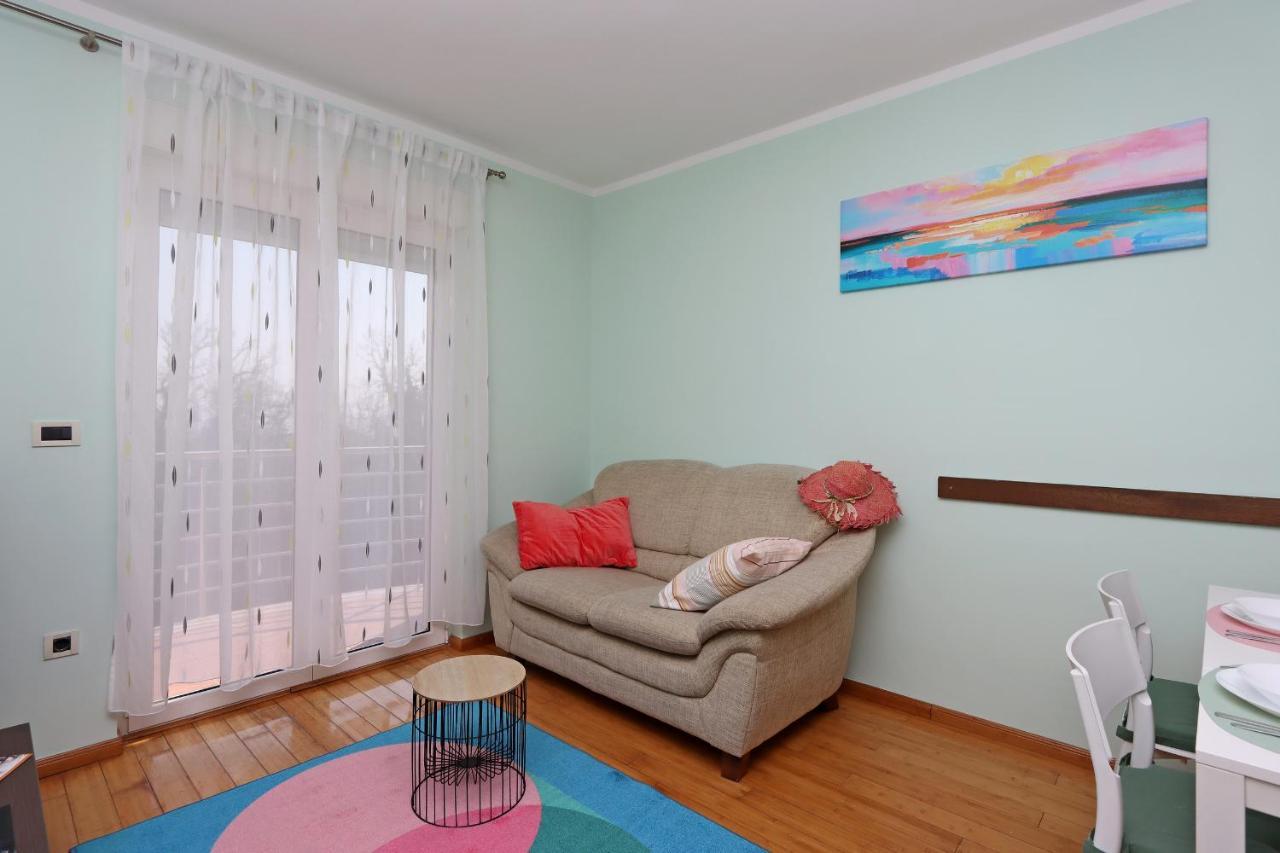 Starry Night - Smart Tv, Extra Big Bed, Big Bathtub, Private Parking, Sea View, Wifi, 2Bedrooms Volosko Extérieur photo