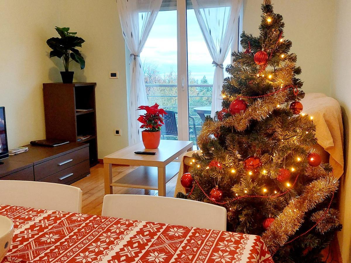 Starry Night - Smart Tv, Extra Big Bed, Big Bathtub, Private Parking, Sea View, Wifi, 2Bedrooms Volosko Extérieur photo